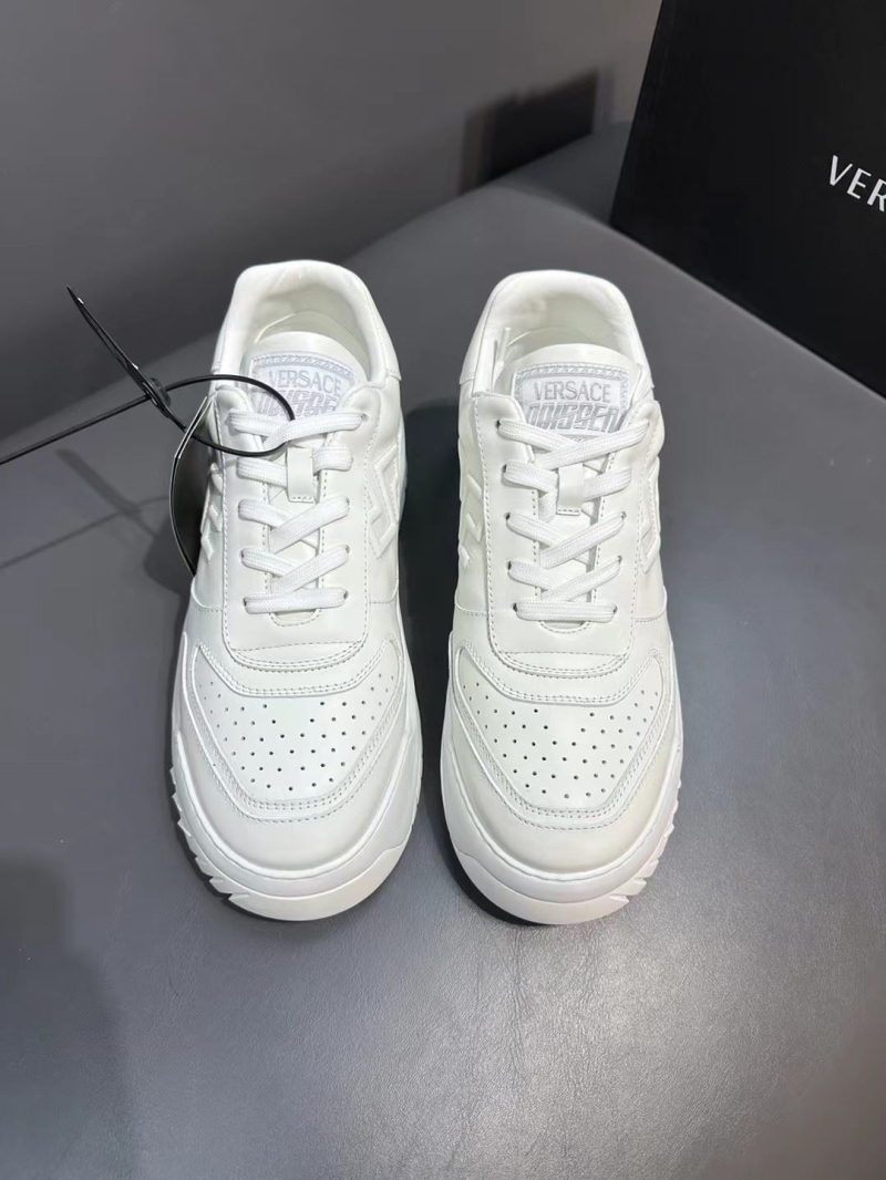 Givenchy Sneakers